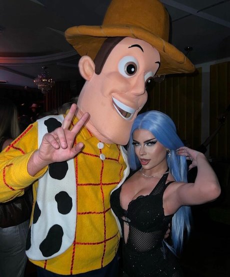 emmanorton pornstar perfect picture