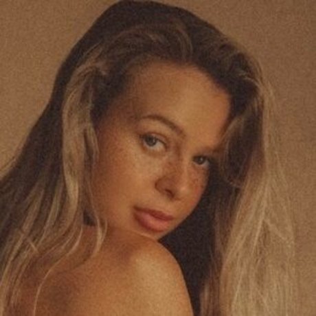 rayanneBTS model high quality img