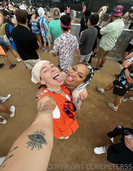 Lexiepeterss star nude gallery