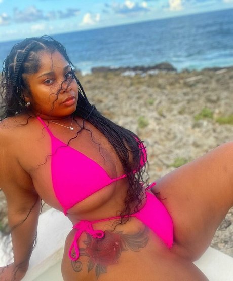 TrueBeauty334 star pretty archive