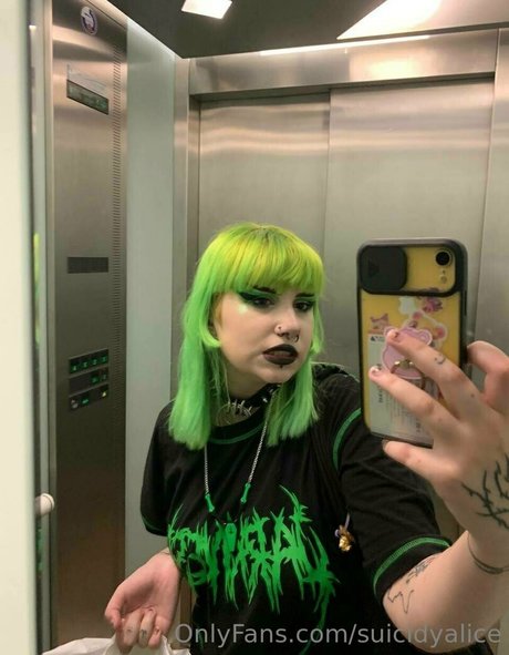suicidyalice exclusive pornstar photos