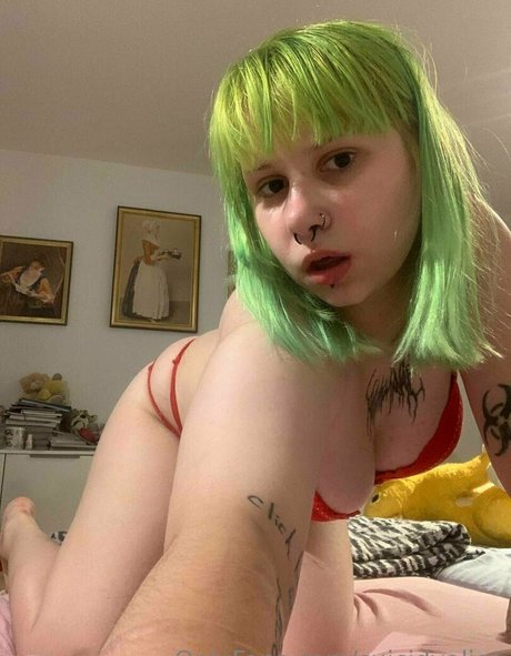 suicidyalice pornstar pretty photo