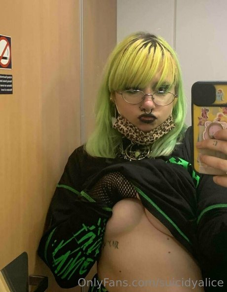 suicidyalice free model image