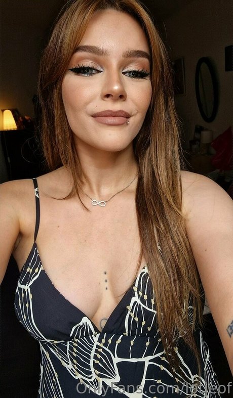 lotjeof nude actress img