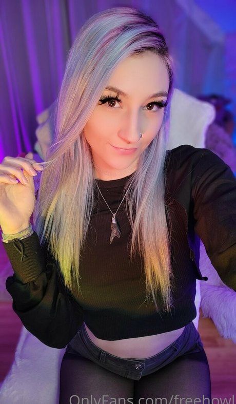 freehowl hd actress images