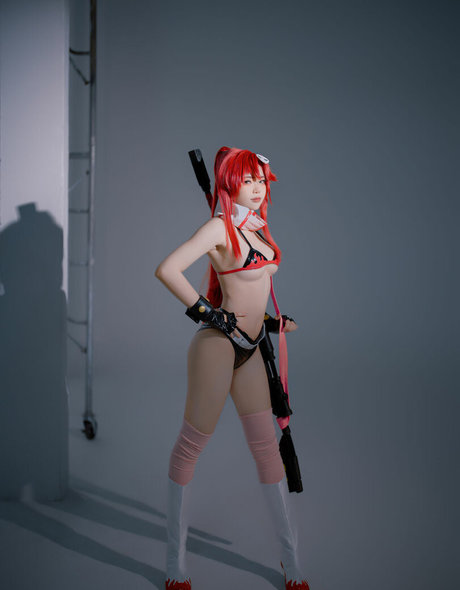 ZinieQ model nice gallery