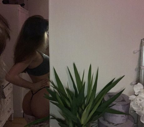 Desiluted pornstar nice pics