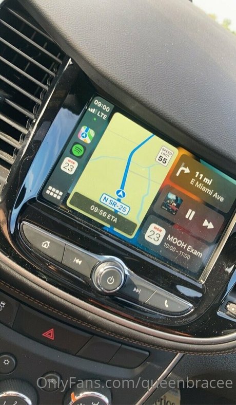 queenbracee hot pornstar galleries