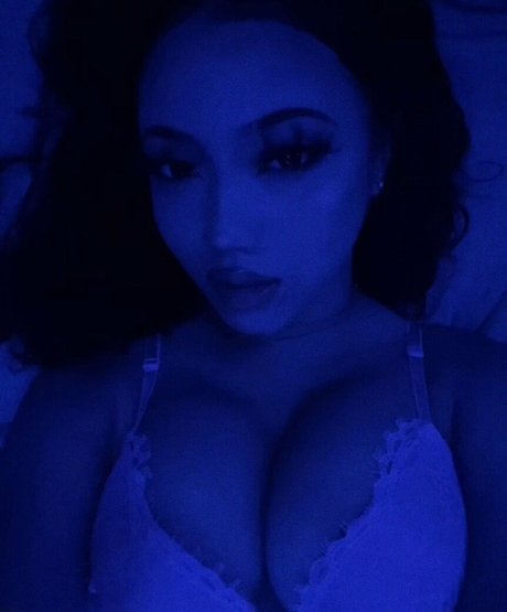 lxn6a sexy pornstar image