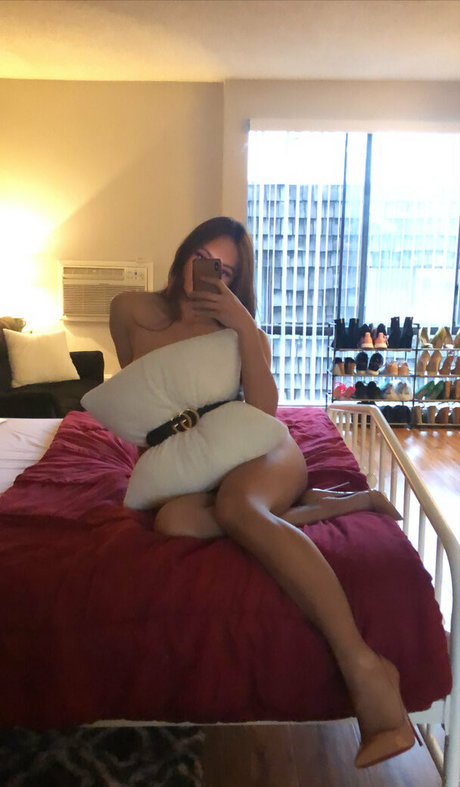 andreazhay model xxx photo