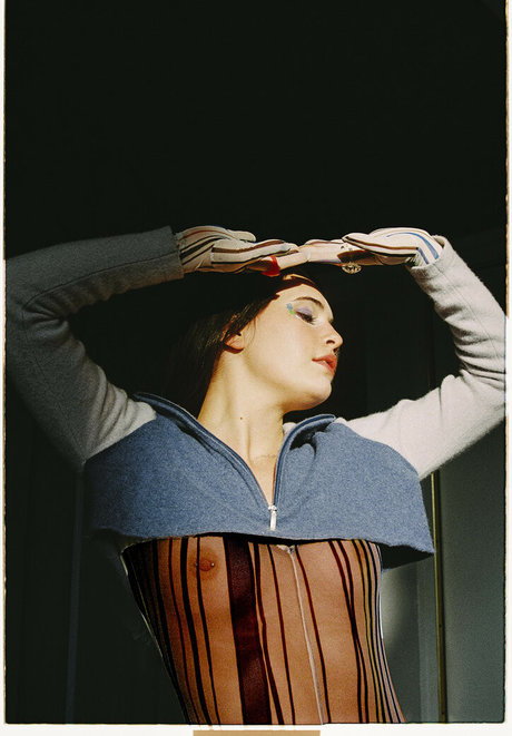 Bea Miller porn star gallery