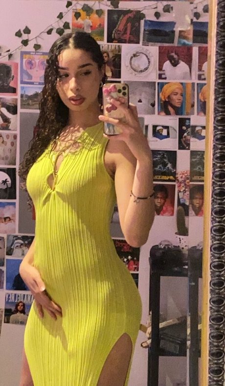 Whatsup jojo model hd archive