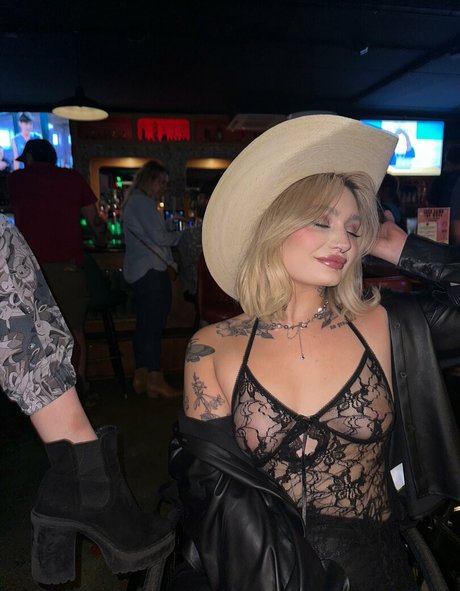 karleexrosee star exclusive galleries