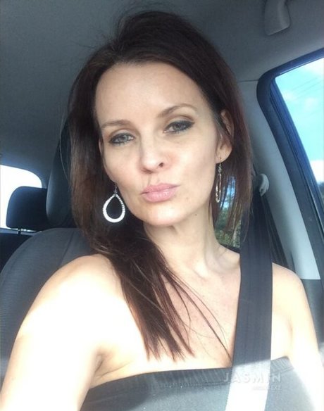 Midnight83 hot actress photos