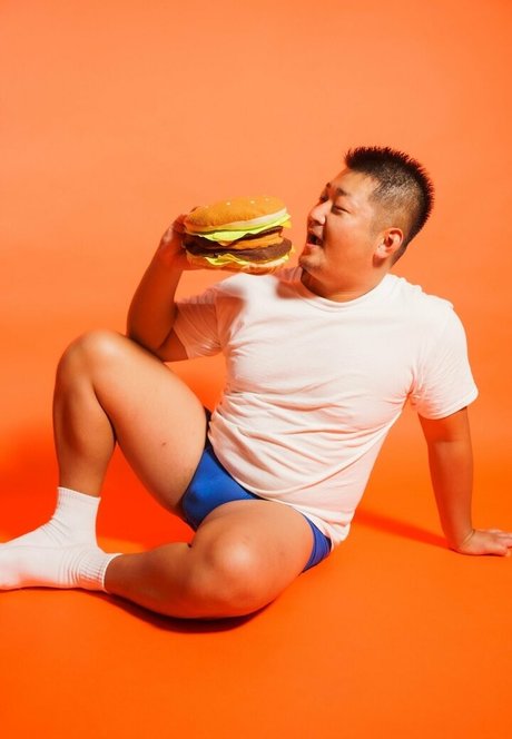 blc113 naked pornstar picture