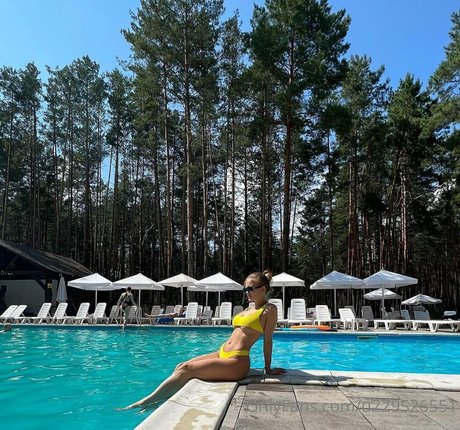 vicky de levine best actress picture