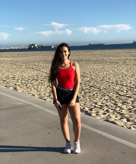 Veronica Rose top model picture