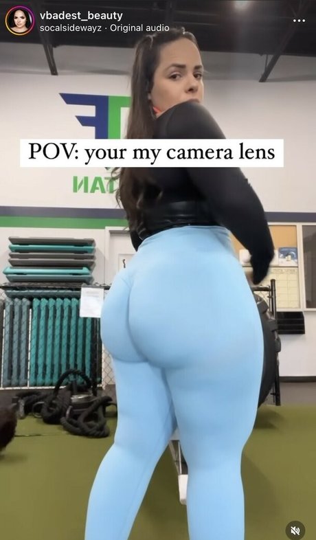 VBadest Beauty exclusive actress pictures