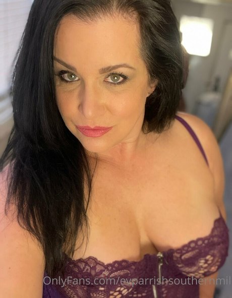evparrishsouthernmil pornstar naked image