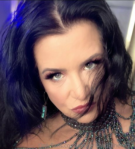 evparrishsouthernmil pornstar beautiful images