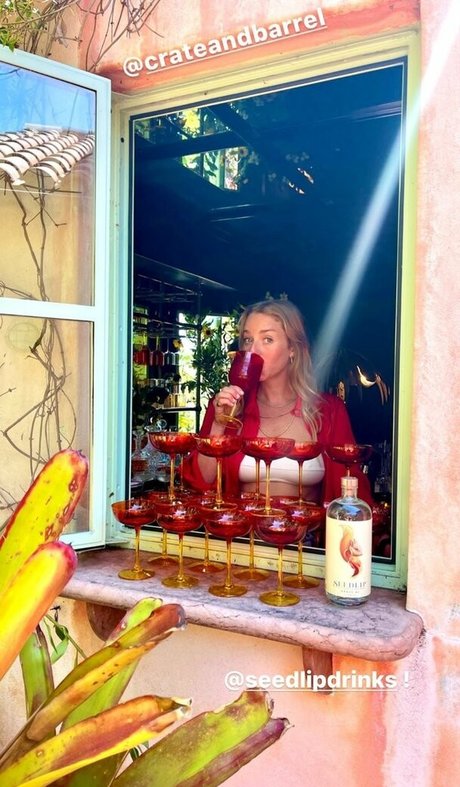 Molly Baz pornstar art img