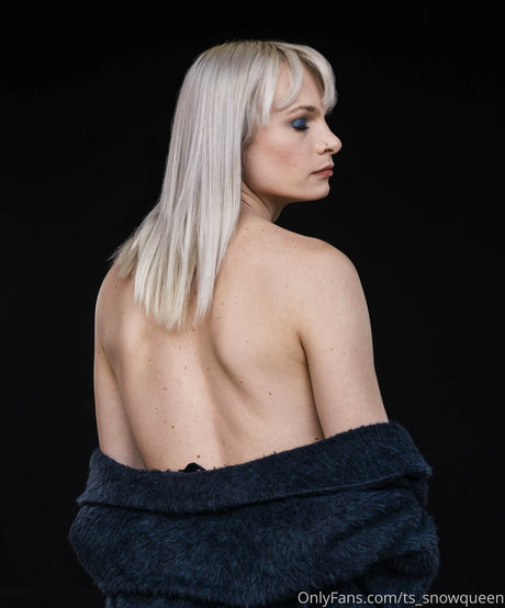 ts snowqueen nude model photo