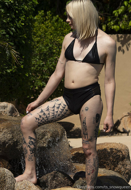 ts snowqueen best model photo