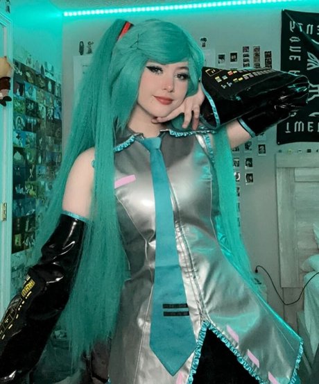 strifecos exclusive pornstar img