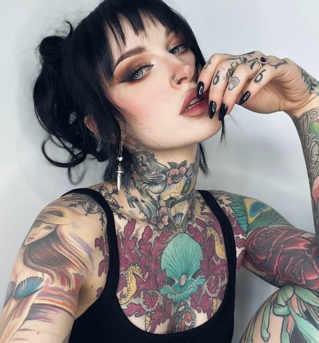 elporterofficial pornstar nude photo