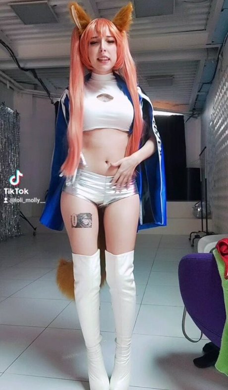 Loli Molly nice pornstar pics