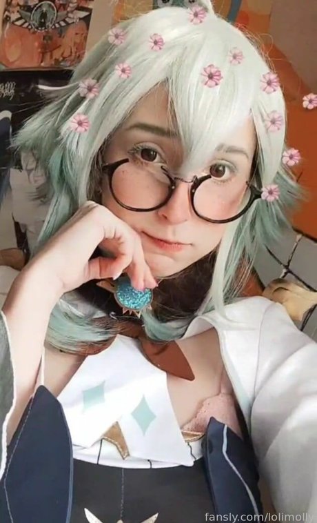 Loli Molly exclusive pornstar gallery