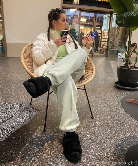 vtng br2 beautiful pornstar img