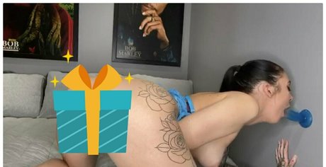 marleybrinx naked actress gallery