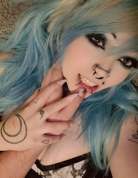 Luna Ghostess star beautiful archive