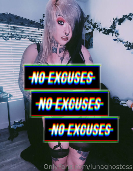 Luna Ghostess pornstar top photos