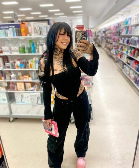 oksanagray nudes model picture