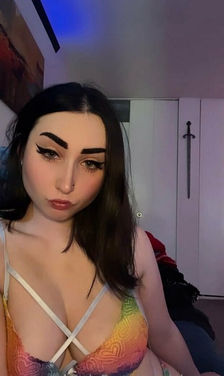 nic x x pornstar naked images