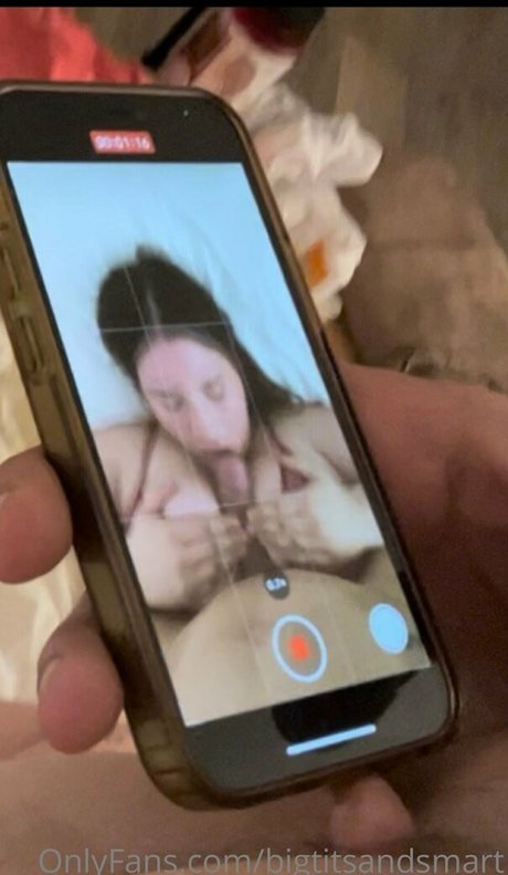 bigtitsandsmart pornstar naked img