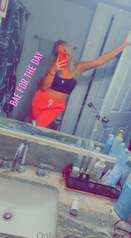 lns1204 model nude photo