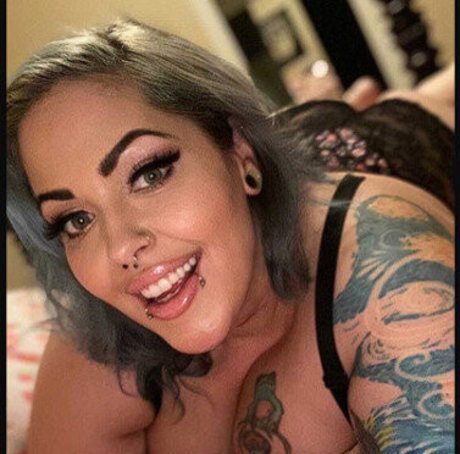 CinnamonAnarchy sex star photos