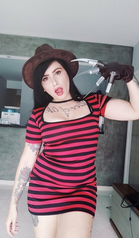 carolcastfree erotic actress pics