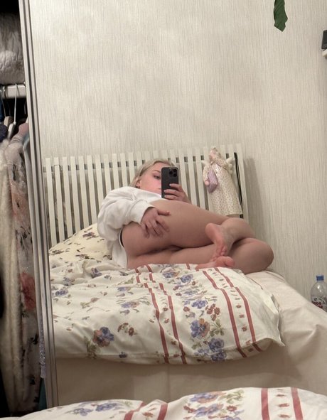 Lenny Bright top model img