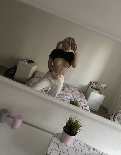 Lenny Bright star sexy galleries