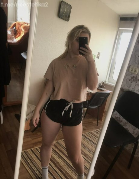 Lenny Bright model nude archive