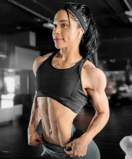 Esme Diaz adult star photos