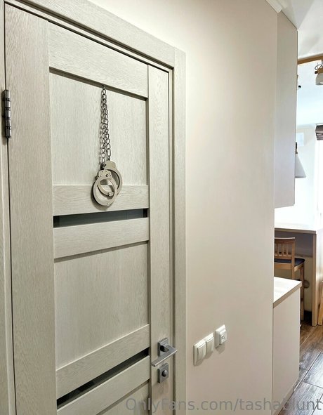 tashablunt star art pic