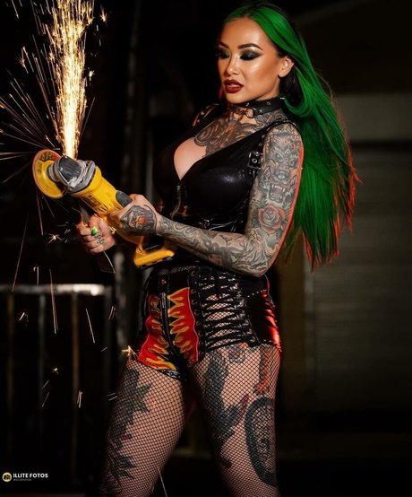 WWE Shotzi star pretty pics