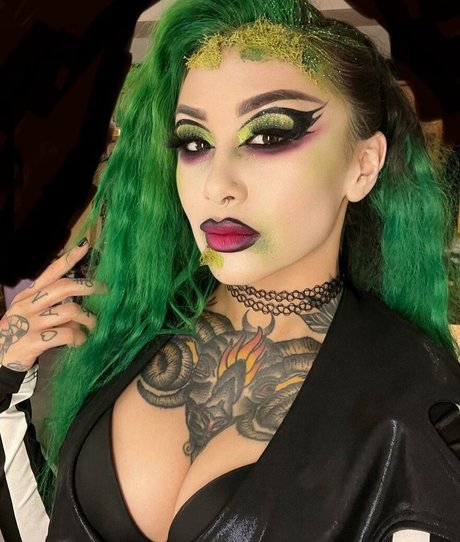 WWE Shotzi pornographic star photo