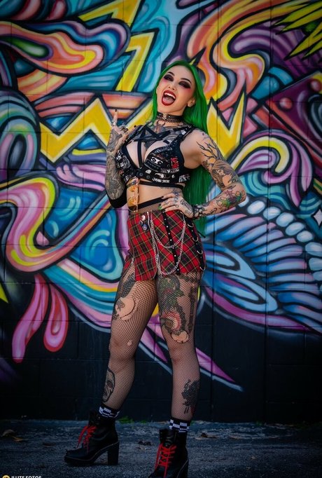 WWE Shotzi nudes model pic