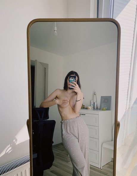 summermur star high quality photos